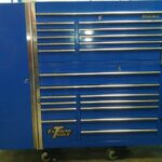 Extreme Tool Boxes 72" 17 Drawer Triple Bay Professional Tool Cabinet photo review