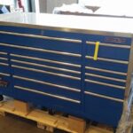 Extreme Tool Boxes 72" 17 Drawer Triple Bay Professional Tool Cabinet photo review
